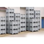 Műanyag 4 lábas alacsony perforált konténer, 1200x1000x580 mm 400 L